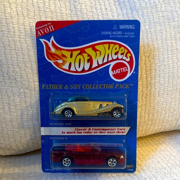 Hot Wheels Father & Son Collector Pack - Picture 1 of 3